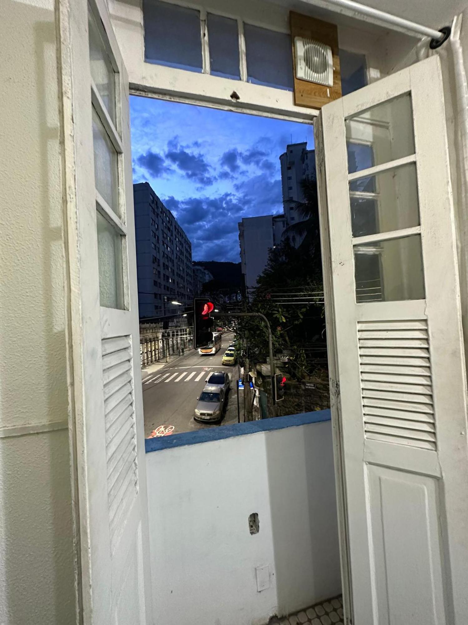 Copacabana Sirius Bed & Breakfast
